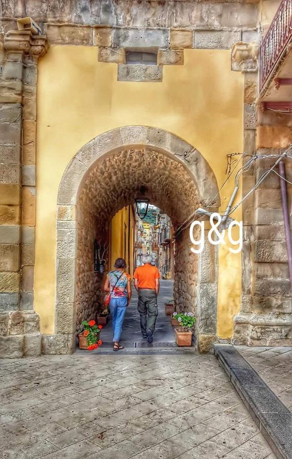 Casa Dolce Casa - Guest House サント・ステーファノ・ディ・カマストラ エクステリア 写真