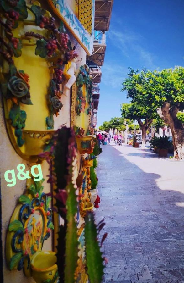 Casa Dolce Casa - Guest House サント・ステーファノ・ディ・カマストラ エクステリア 写真